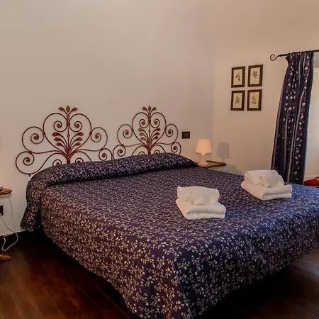 L' Amandola * ليفانتو