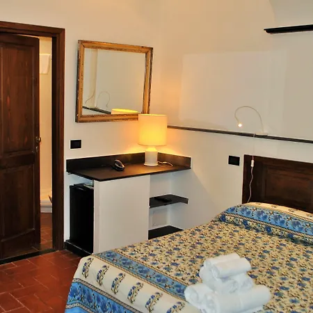 L' Amandola ليفانتو