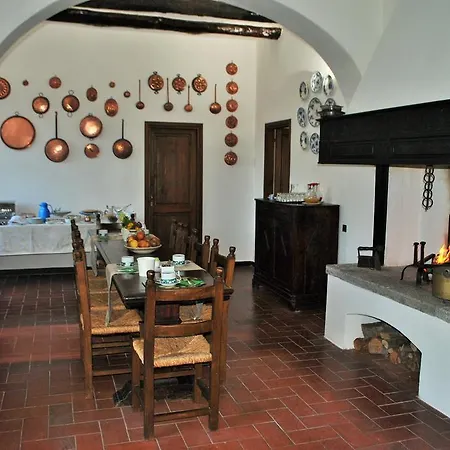 Alloggio per agriturismo L' Amandola *