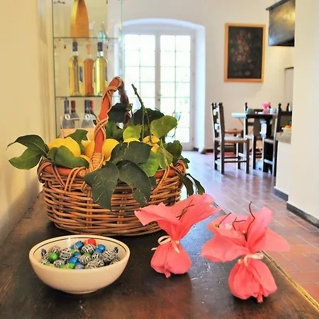 Farm stay L' Amandola Levanto