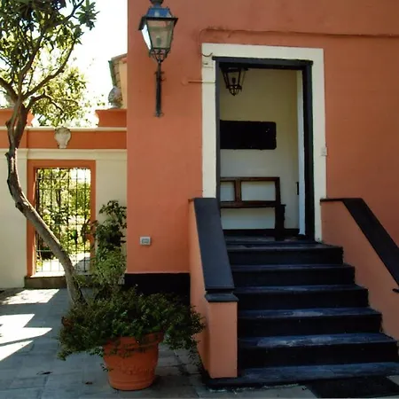 Alloggio per agriturismo L' Amandola *