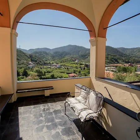 Farm stay L' Amandola Levanto