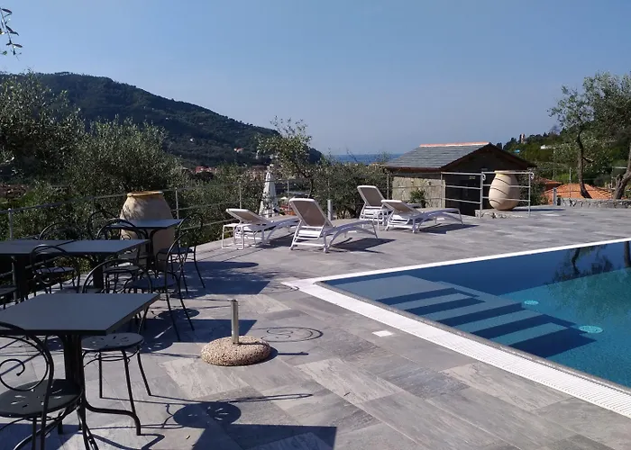 Farm stay L' Amandola Levanto